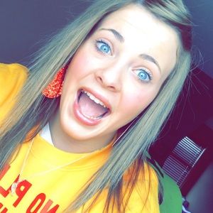 Meet your Posher, Hailey